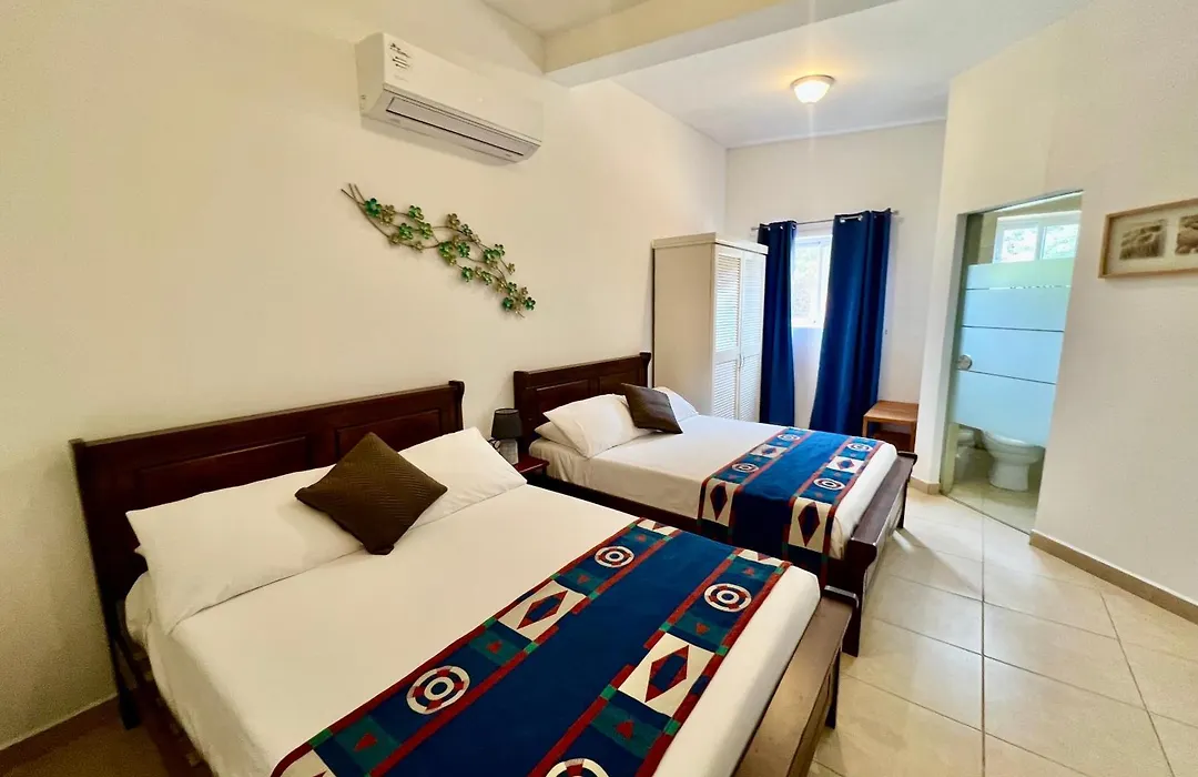Bubali Gardens - Eagle Beach'S Oasis-1
